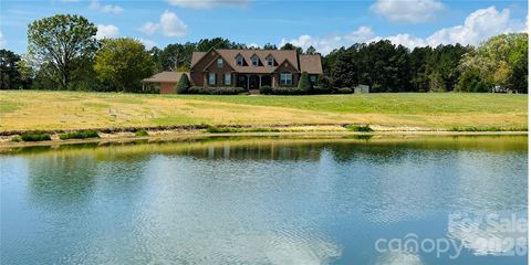 2407 Robert Usher Road Lancaster SC 29720