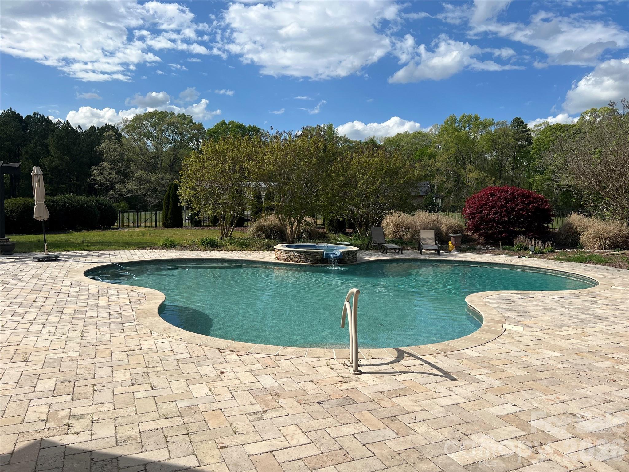 2407 Robert Usher Road