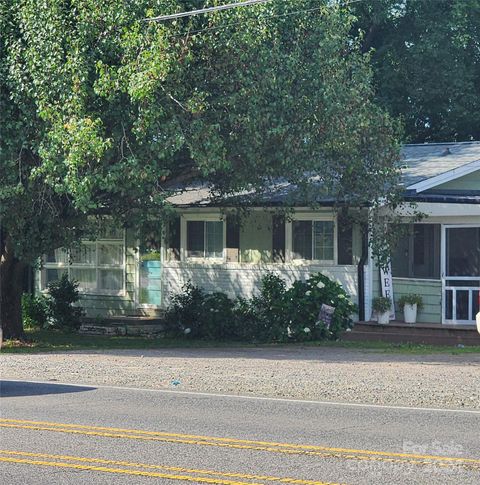 Single Family Residence in Concord NC 84 Pitts School Road.jpg