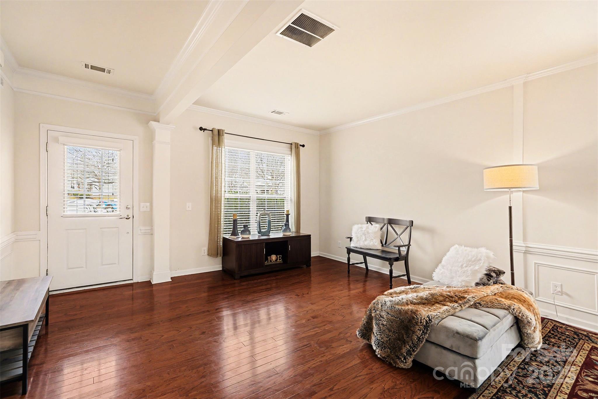 4492 Huntingdon Drive