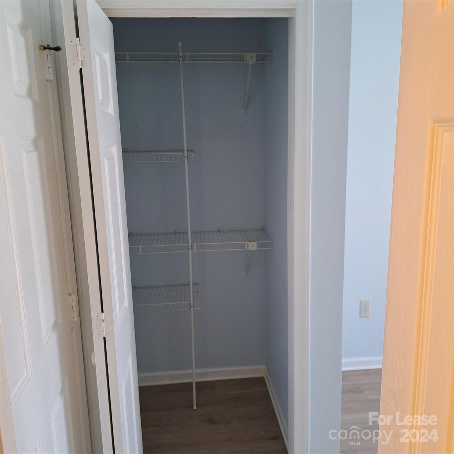 Willow Run - Residential Lease