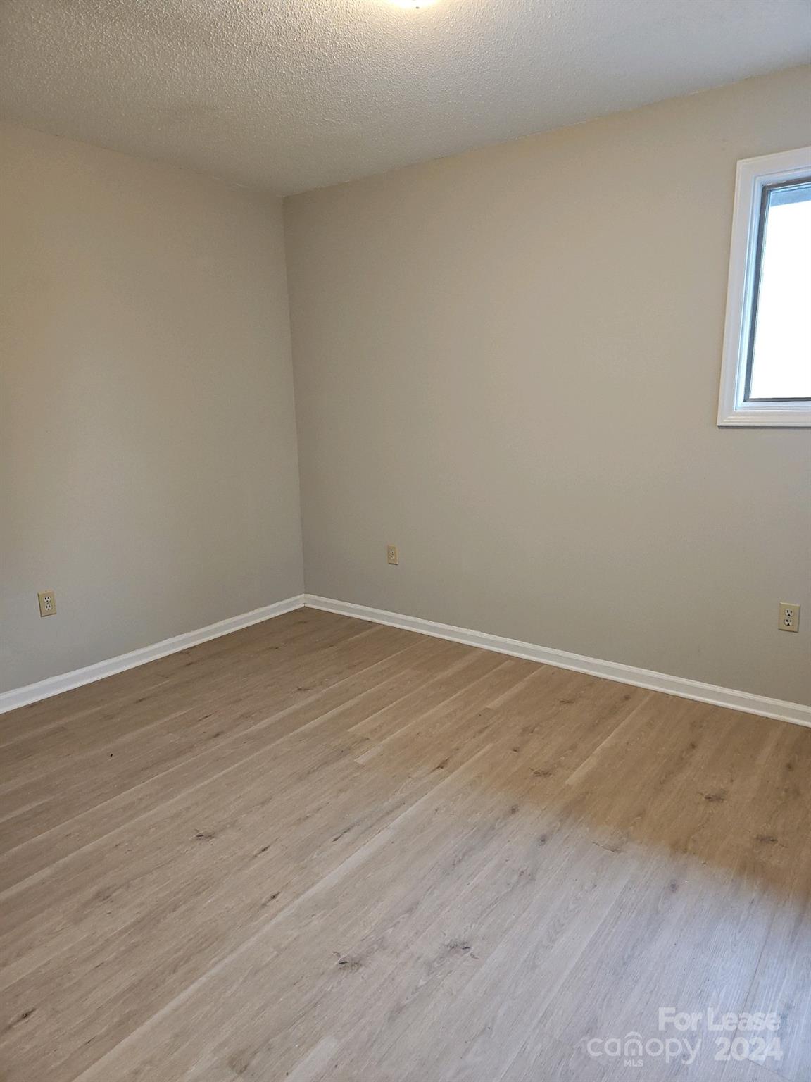 Willow Run - Residential Lease