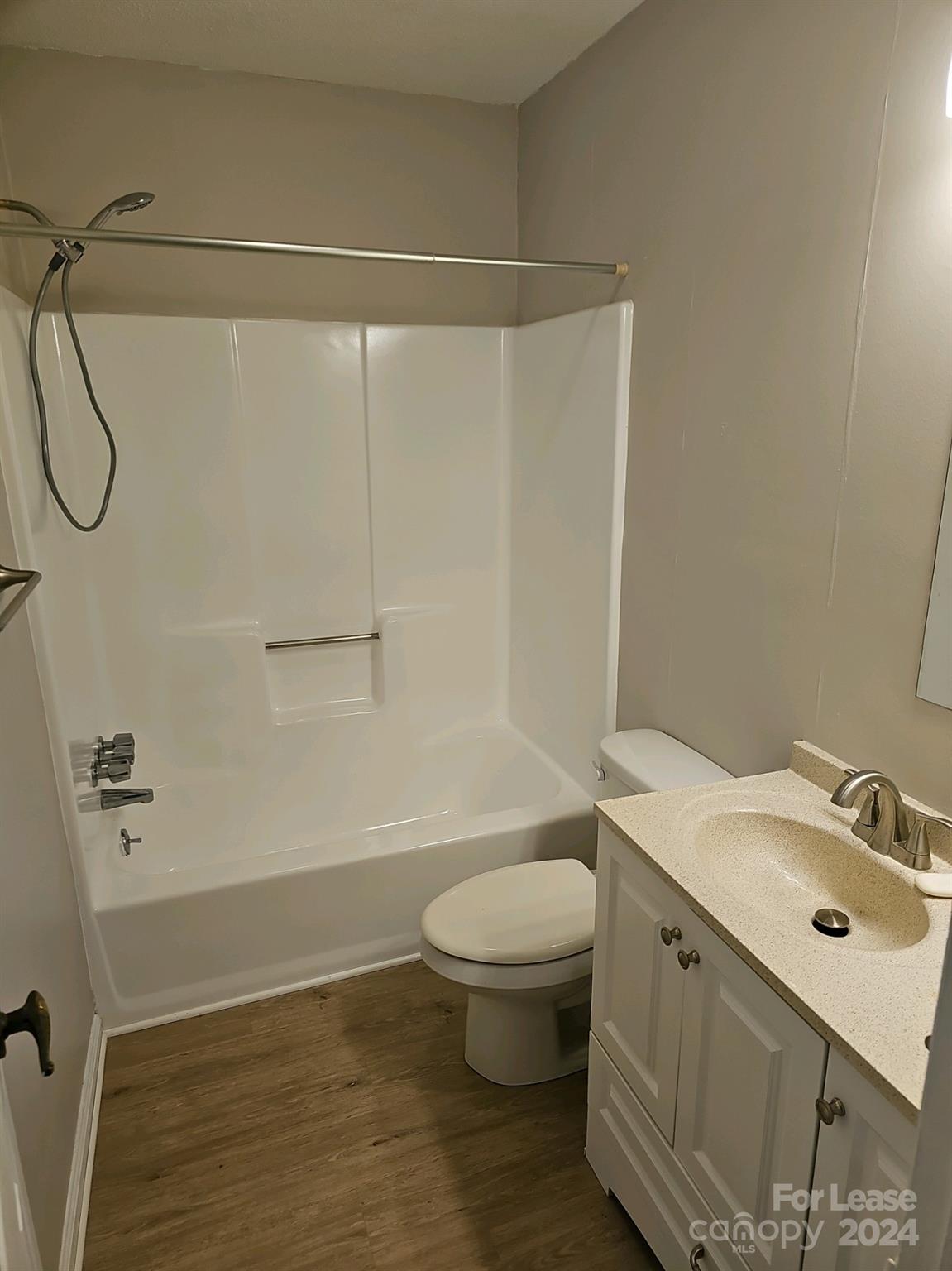 Willow Run - Residential Lease