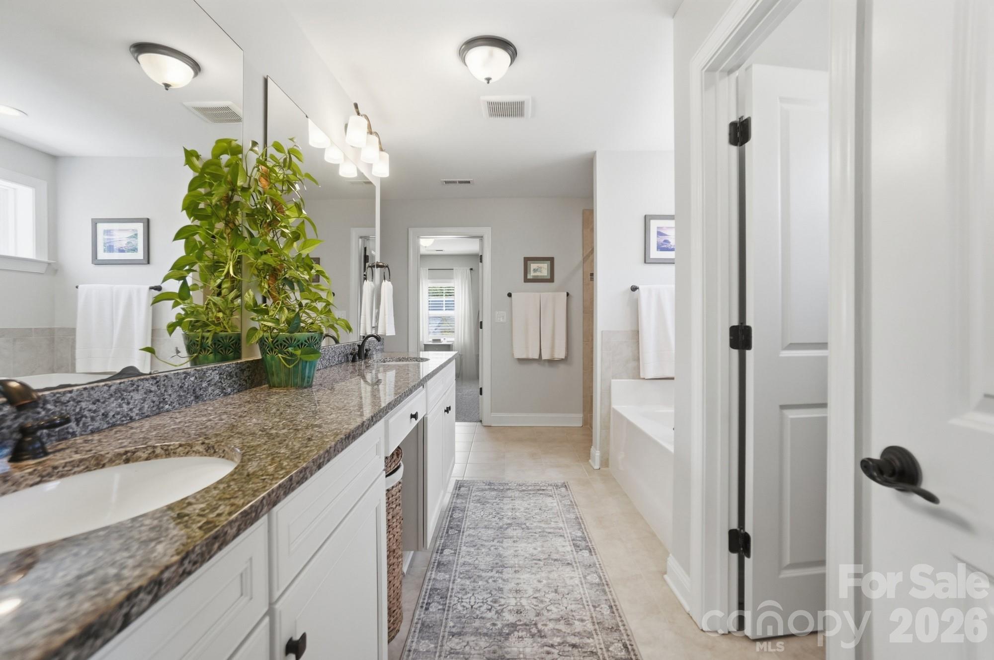 The Retreat At Sunset Ridge - Residential