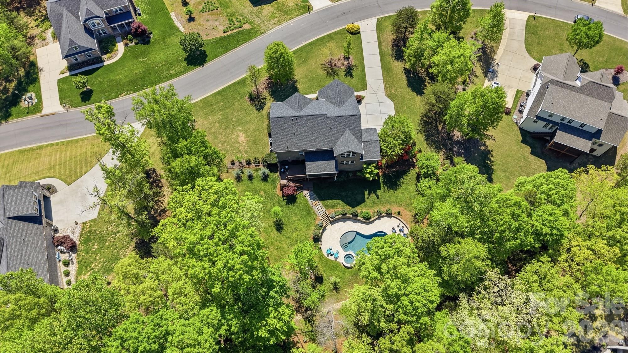 The Retreat At Sunset Ridge - Residential