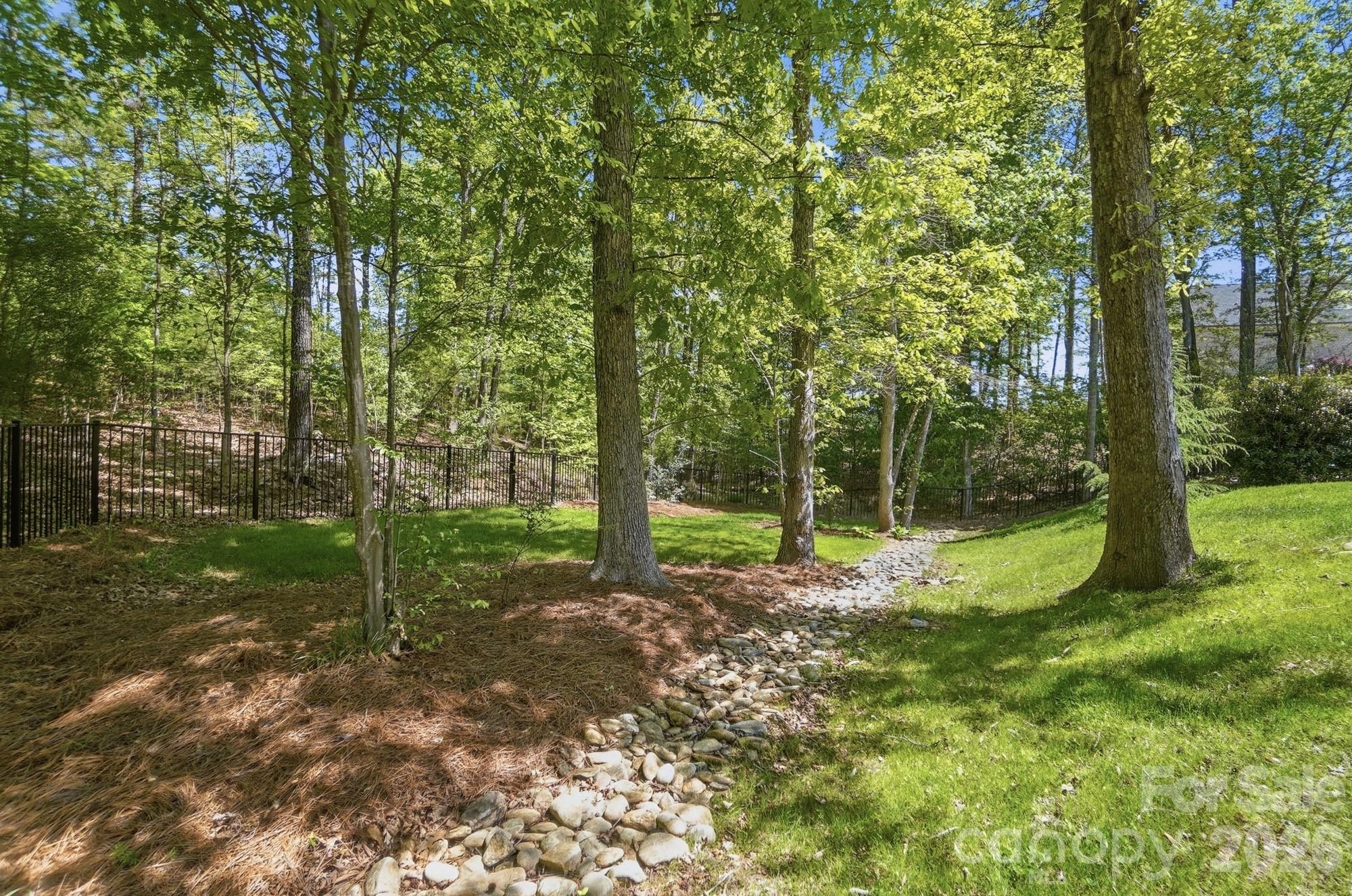 The Retreat At Sunset Ridge - Residential