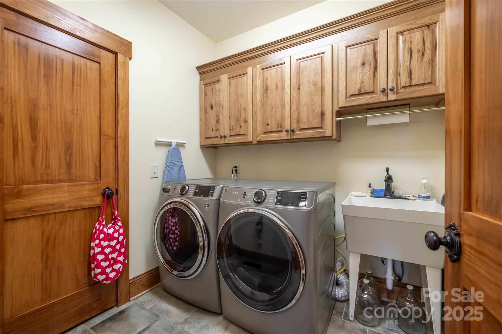 The Coves Mountain River Club - Residential