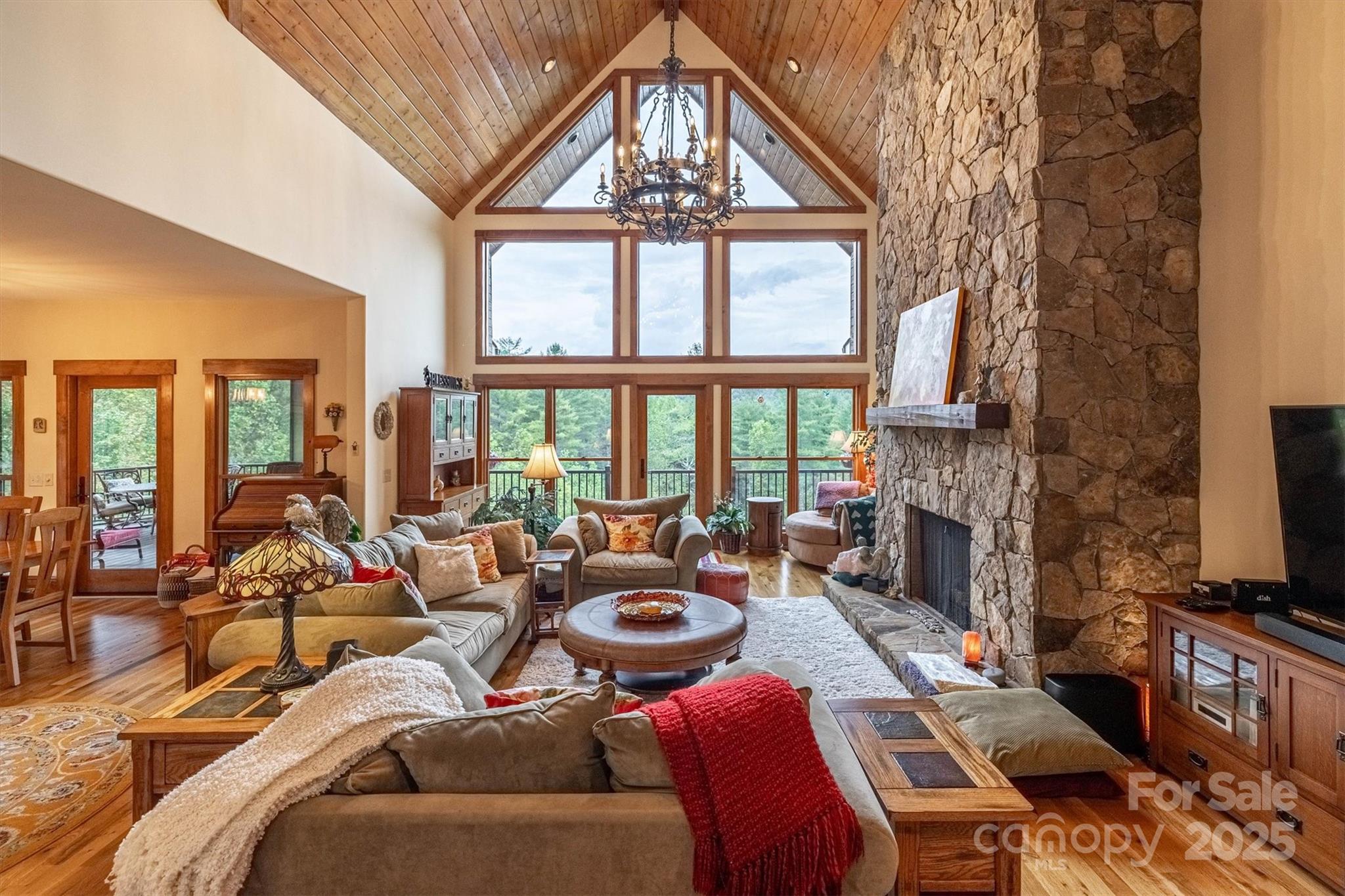 The Coves Mountain River Club - Residential