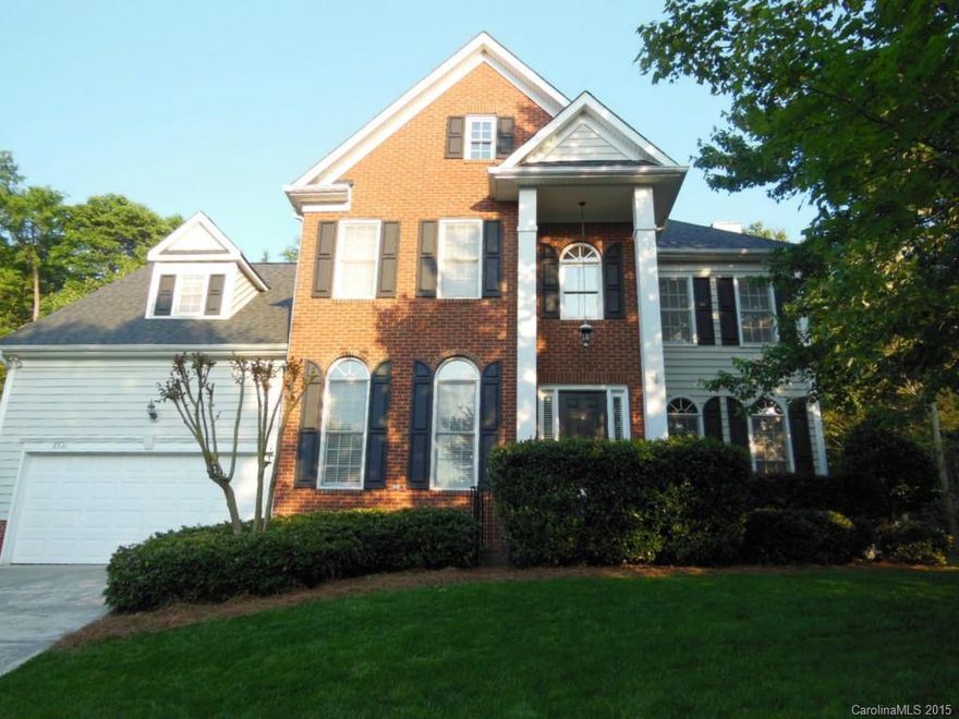 LOCATION! Live between Ballantyne & Stonecrest yet away from the traffic! Easy living floorplan with hardwoods on main (except laundry) & almost new carpet up! Tons of natural light!  3 BR's & Bonus or 4 BR's.  Nearly new fence, roof in 2011 (per previous owners), many new light fixtures, 'flex room' on main for study, play rm, living rm! Stainless appliances & tile backsplash!  Large built-in desk area at kitchen/brkfast is great place to do homework!  Private rear yard with newly painted deck!