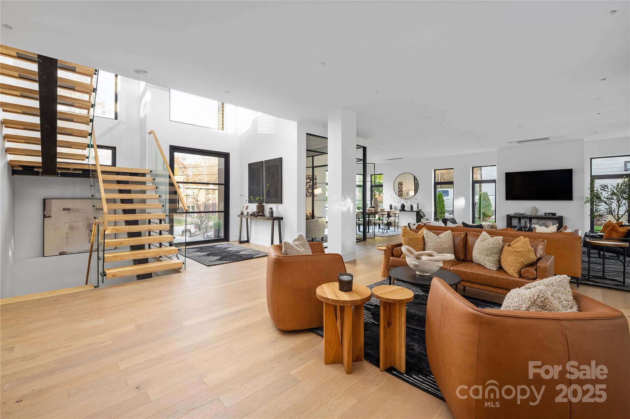 2804 Shenandoah Avenue