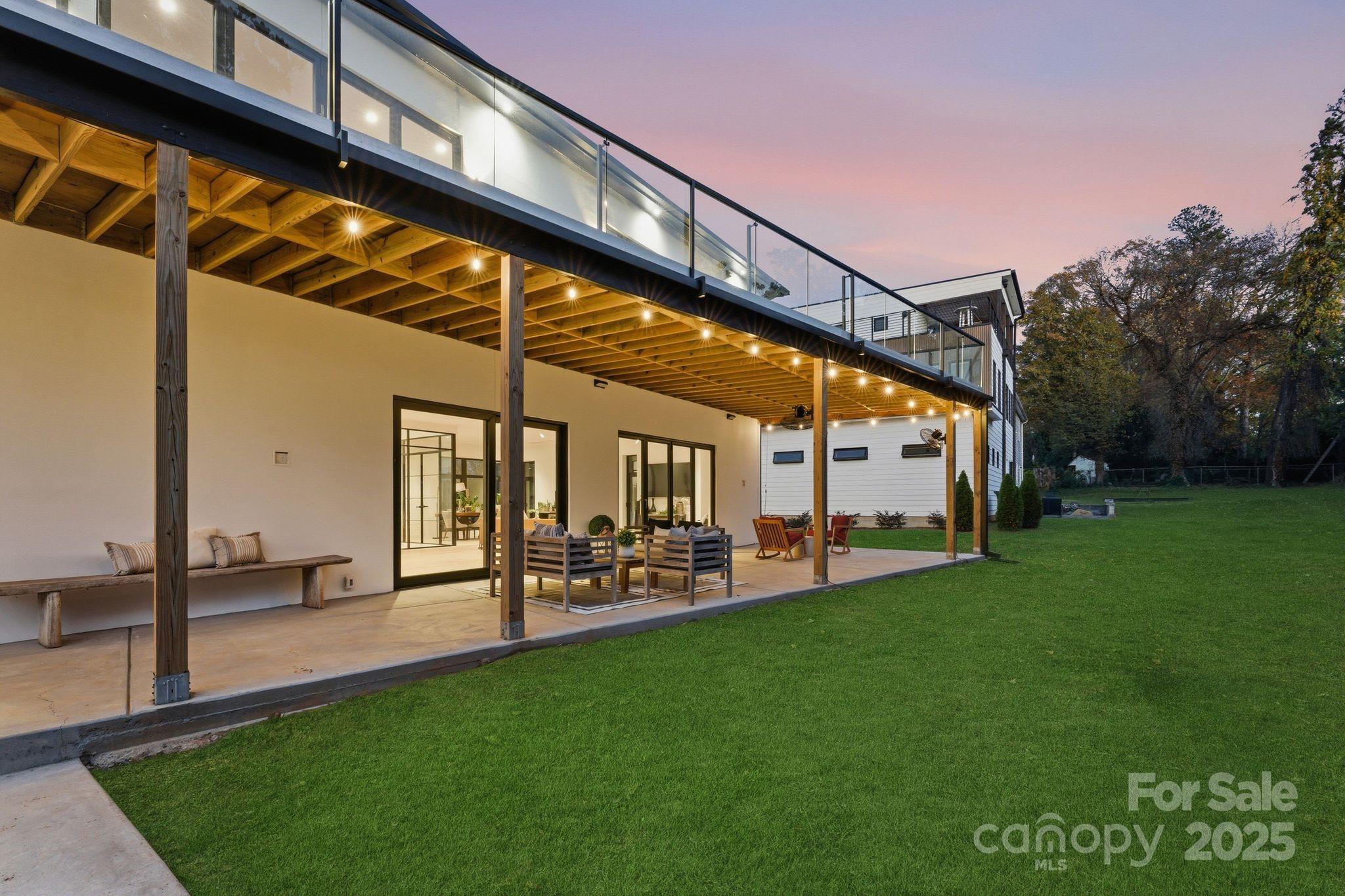 2804 Shenandoah Avenue