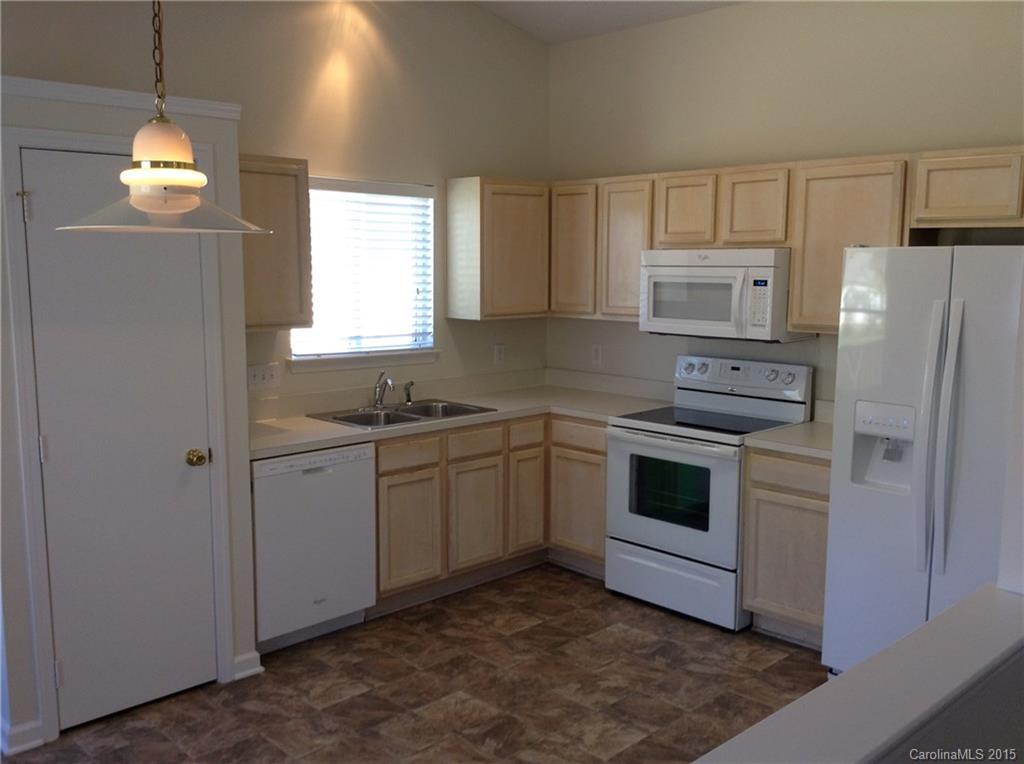 Hawick Commons - Residential Lease