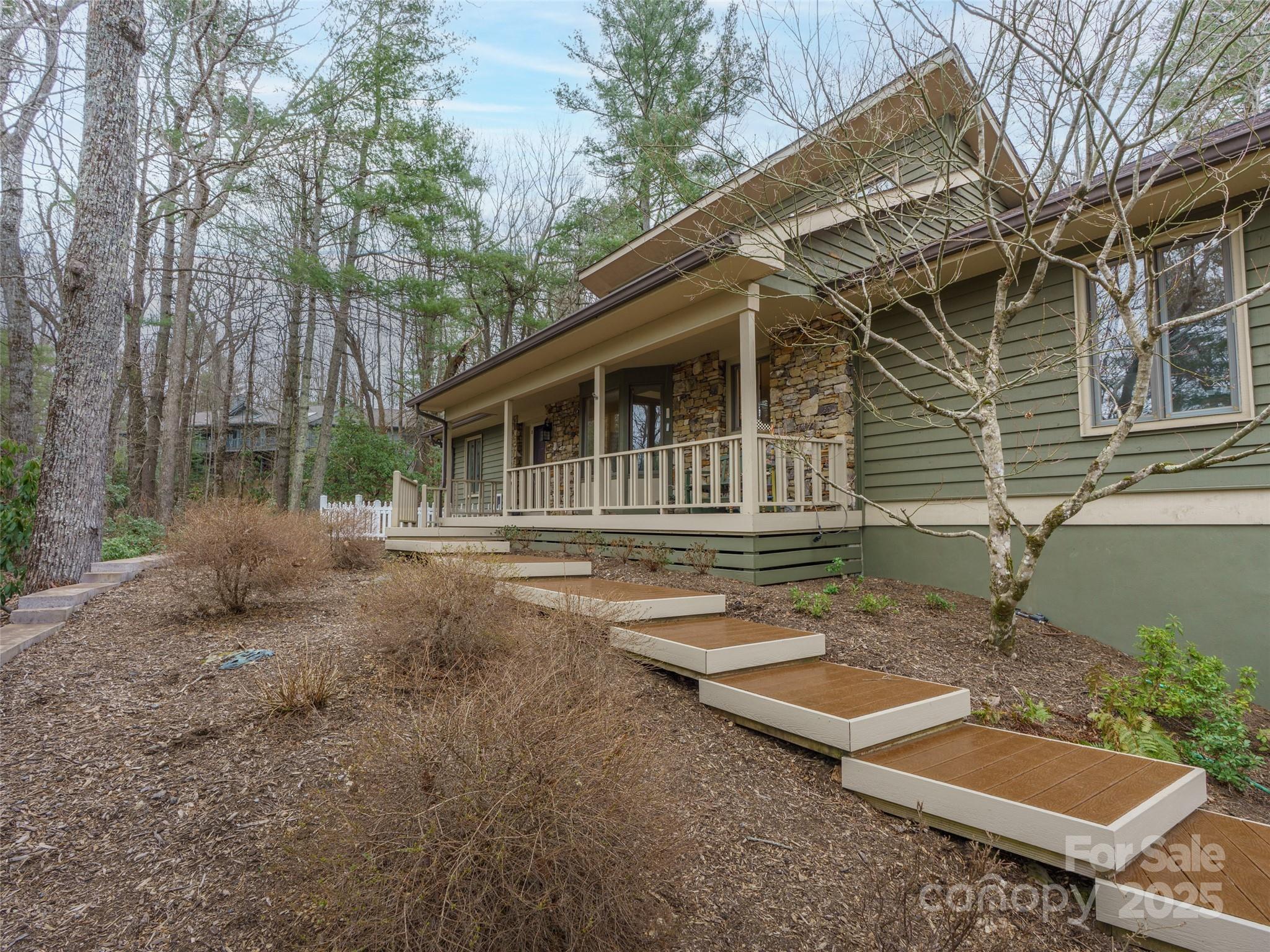 Thrashing Rock Estates - Residential