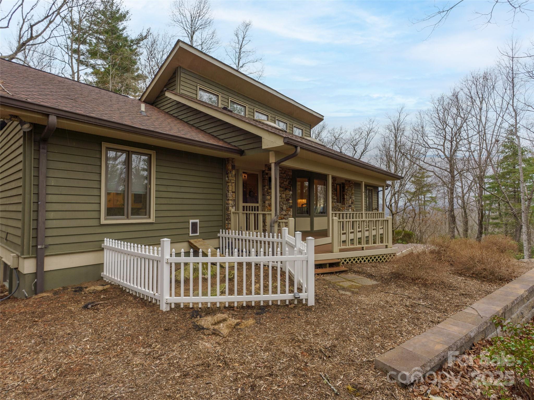 Thrashing Rock Estates - Residential