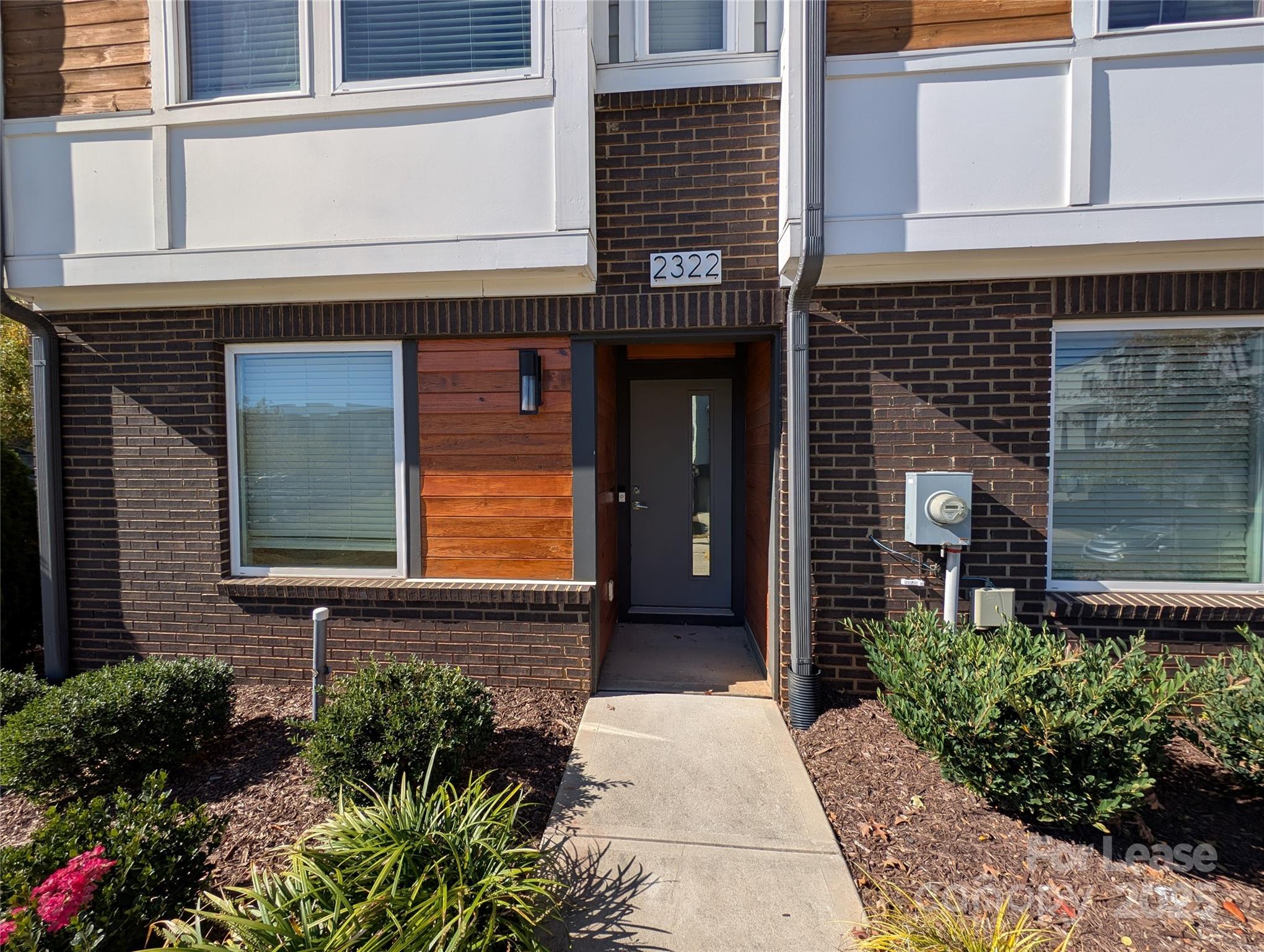 2322 Elizabeth Mill Place