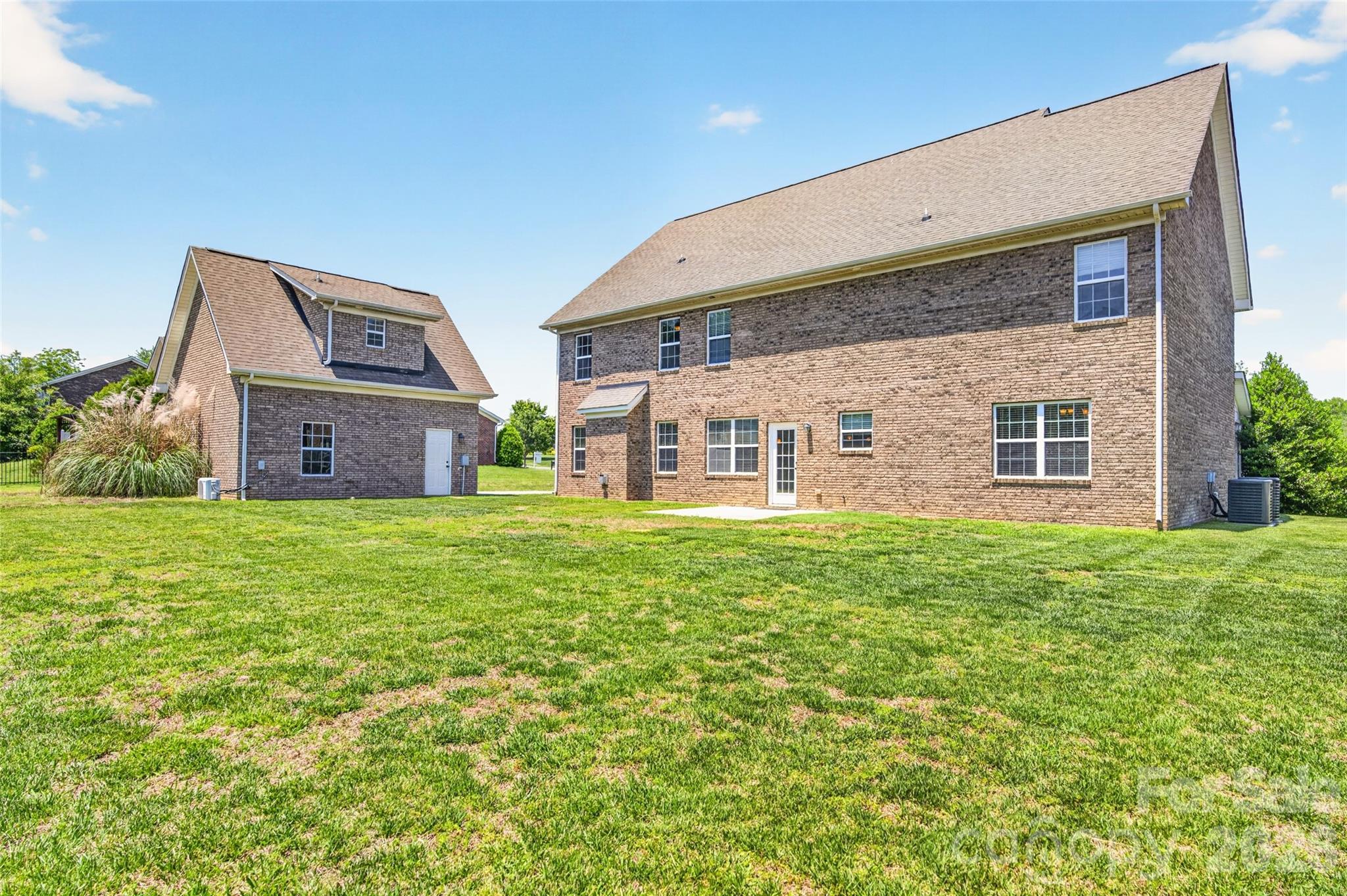 1008 Spring Rose Lane