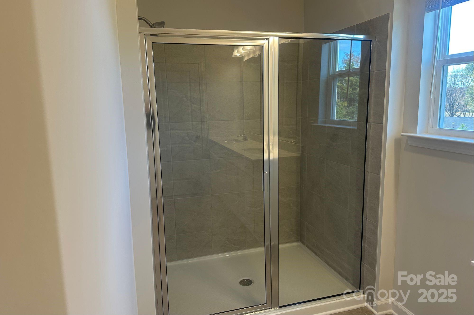 Hickory Glen - Residential