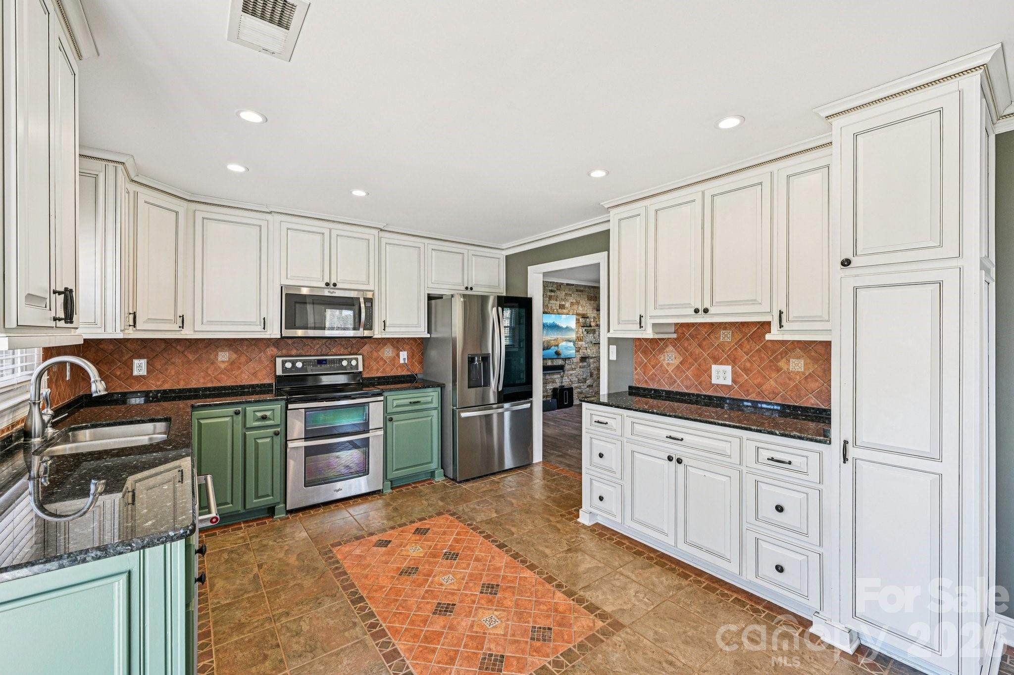 Norman Shores - Residential