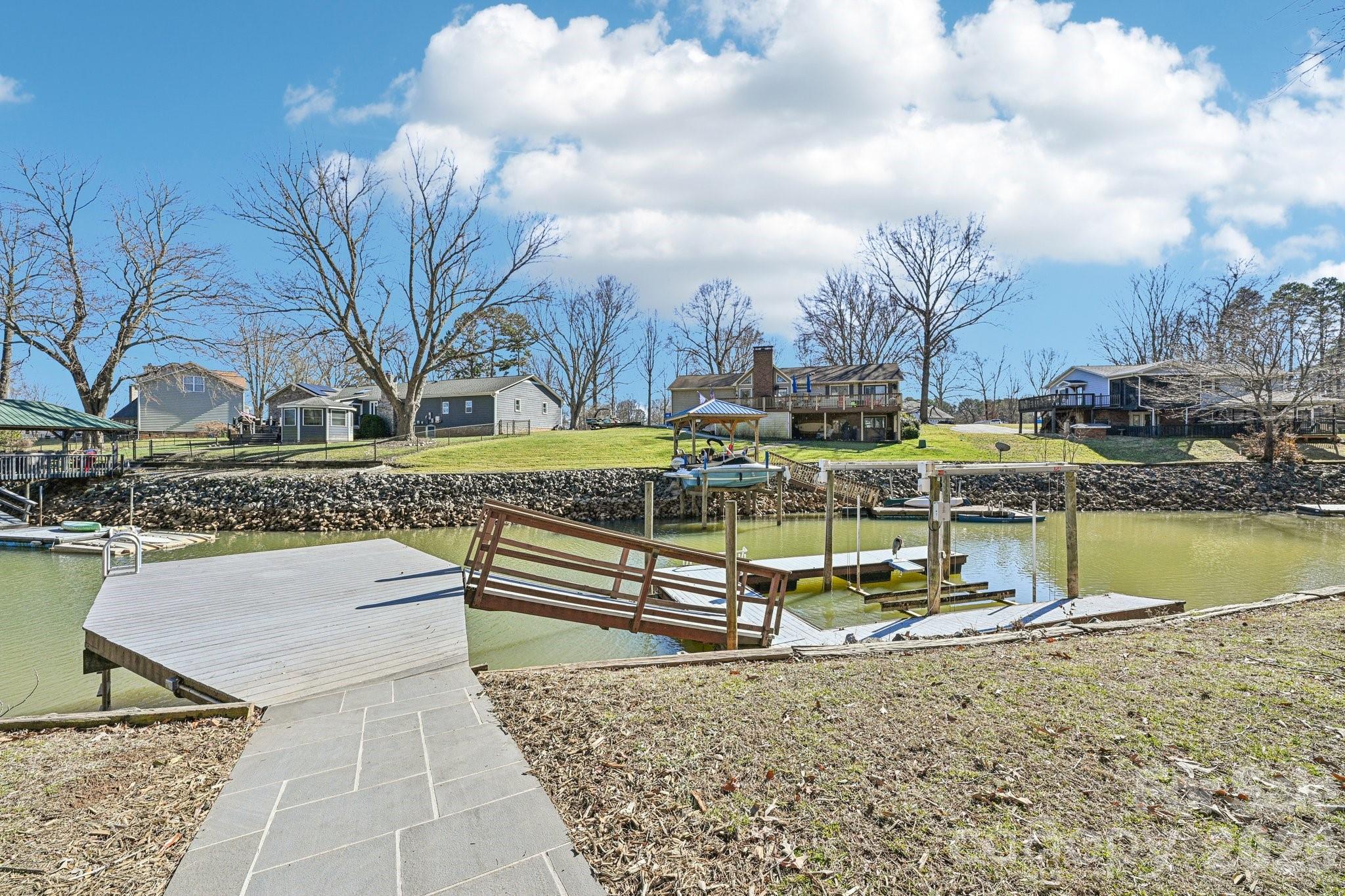 Norman Shores - Residential