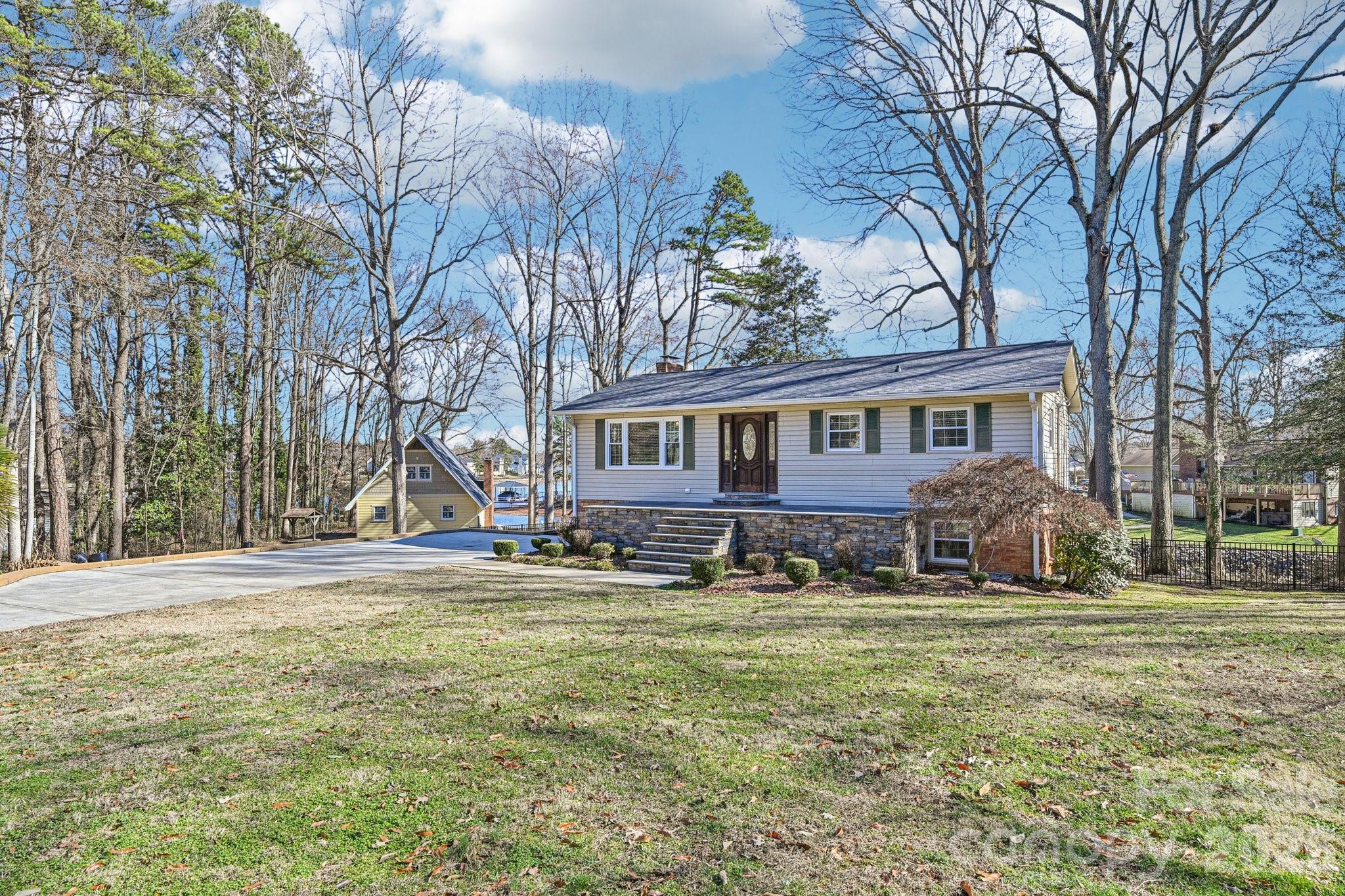 Norman Shores - Residential