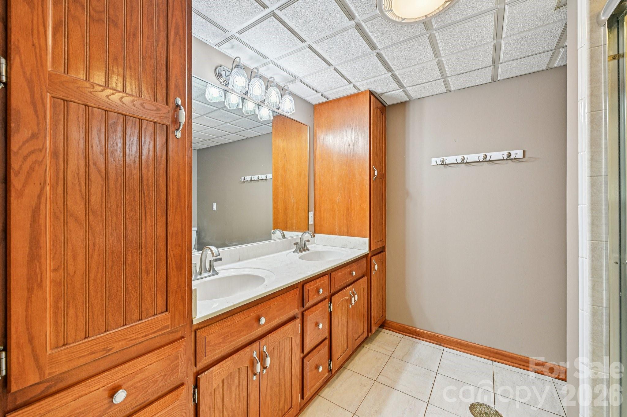 Norman Shores - Residential