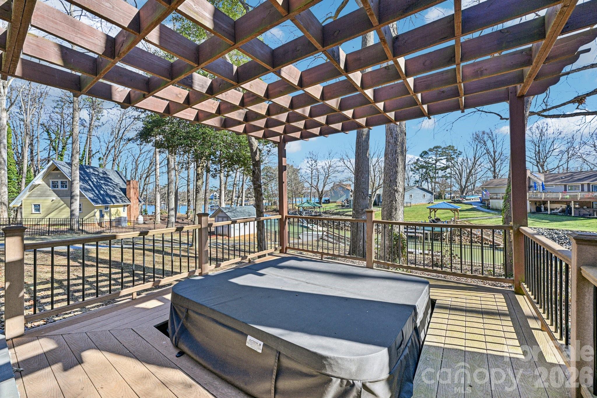 Norman Shores - Residential