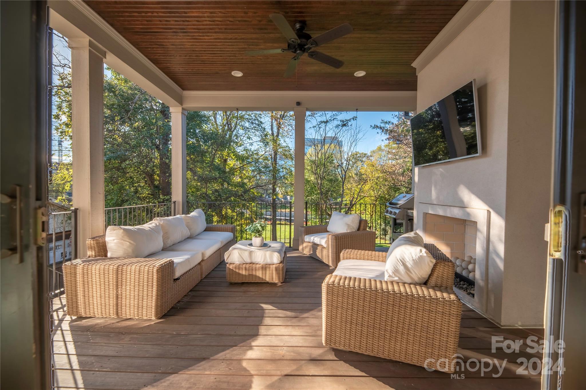 Myers Park - Residential