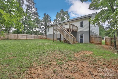 A home in Yadkinville