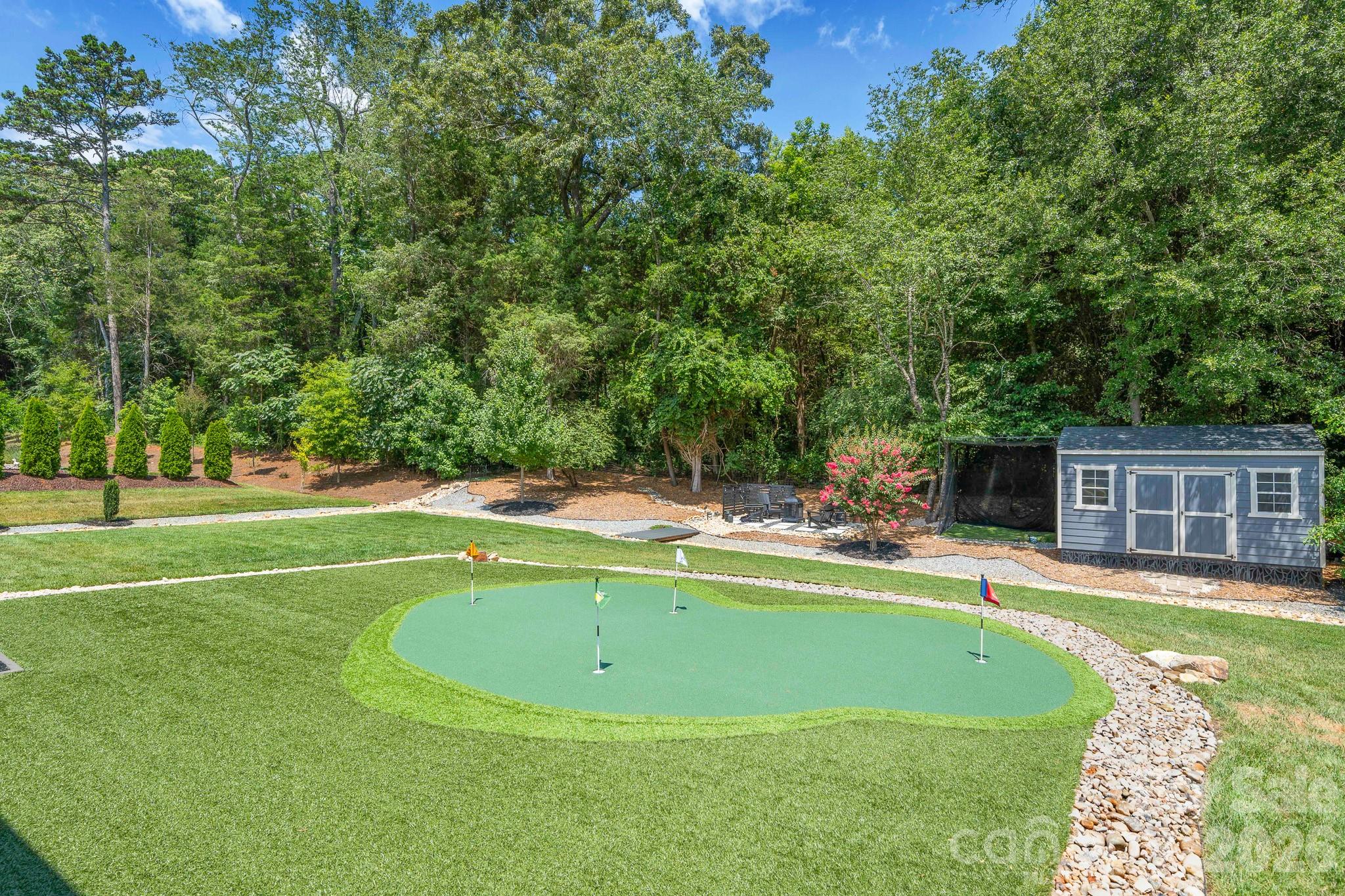 Hollins Grove - Residential