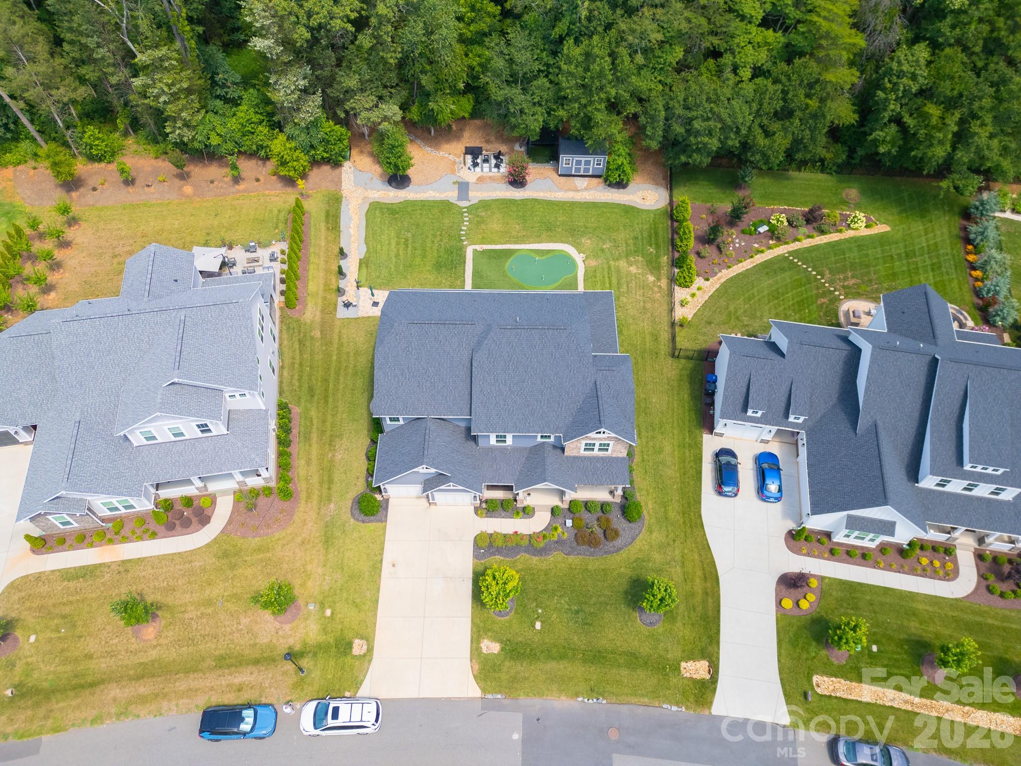 Hollins Grove - Residential