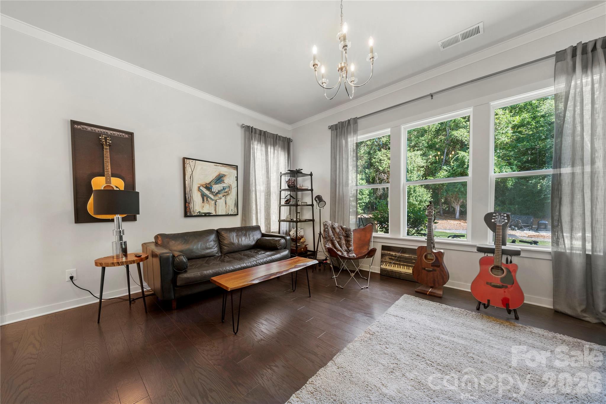 Hollins Grove - Residential