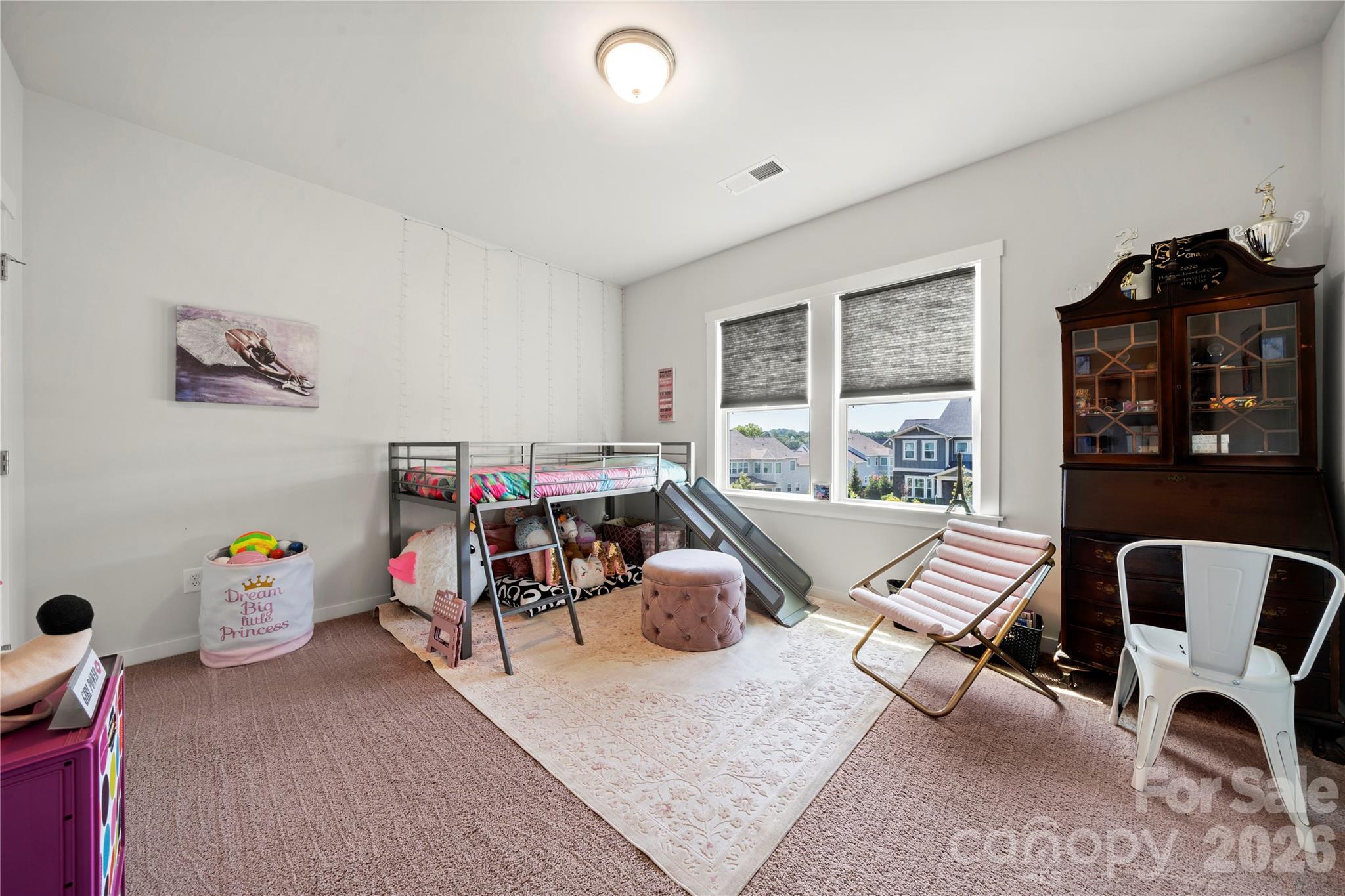 Hollins Grove - Residential