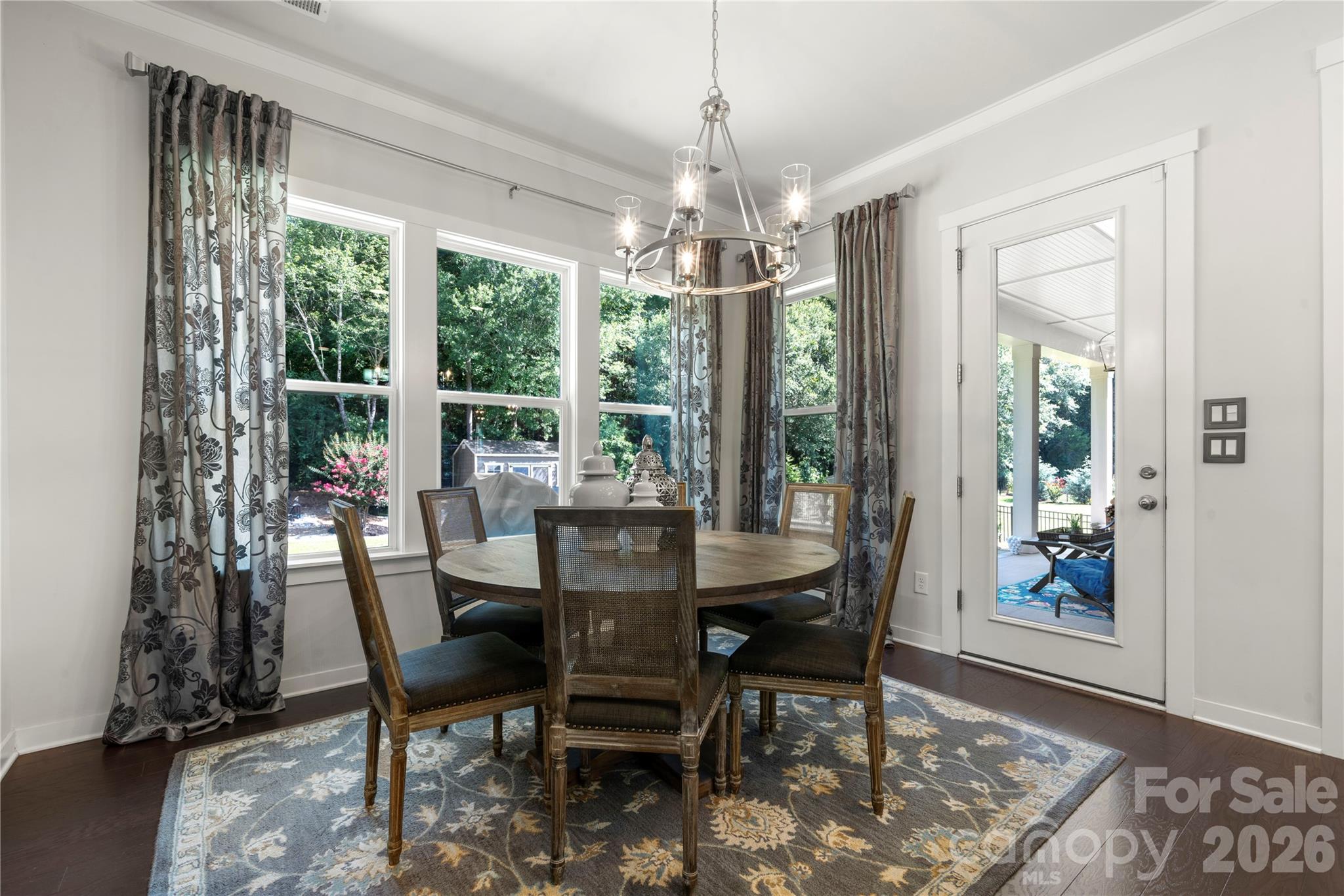 Hollins Grove - Residential