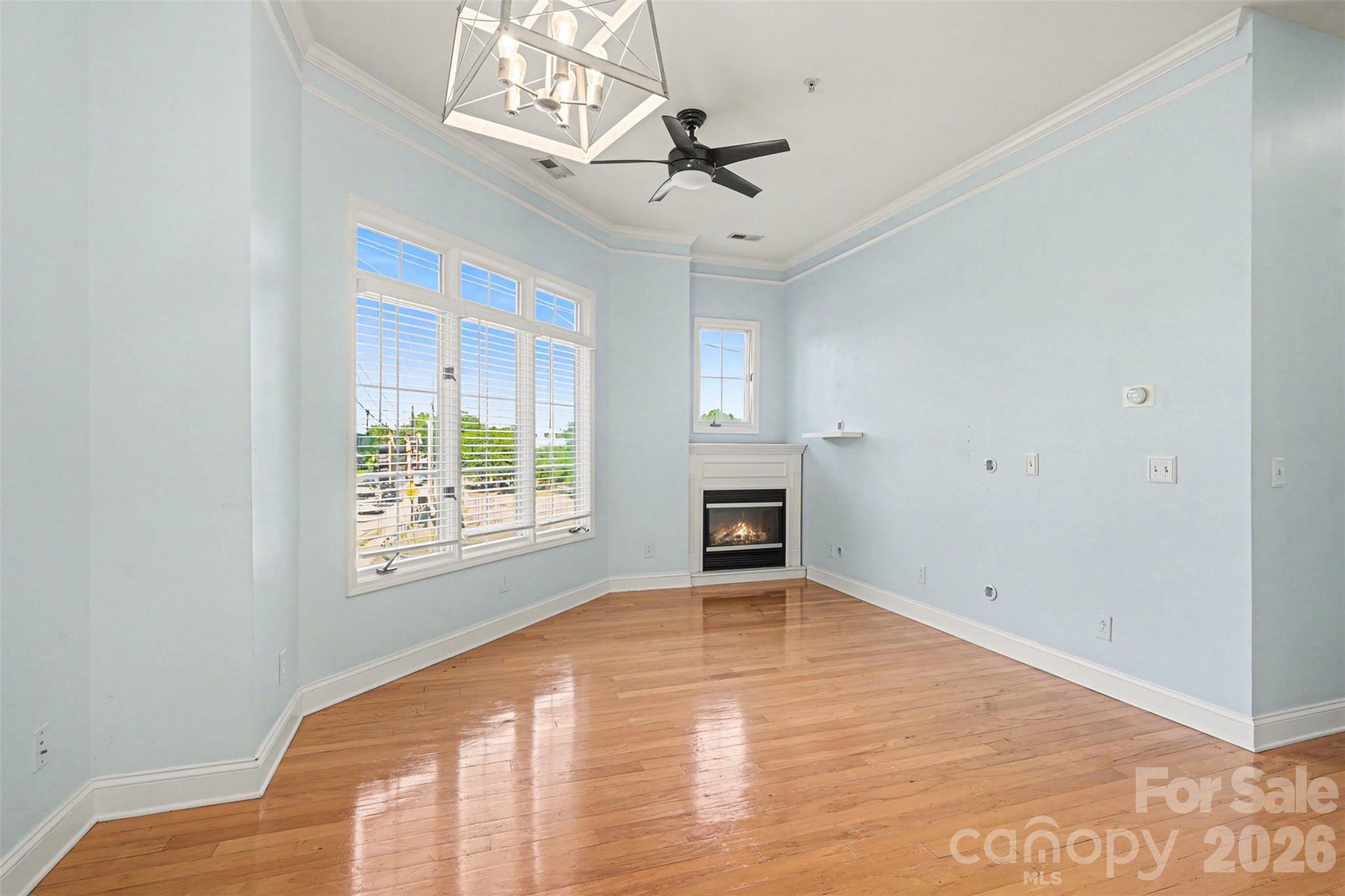 780 N Davidson Street 1208