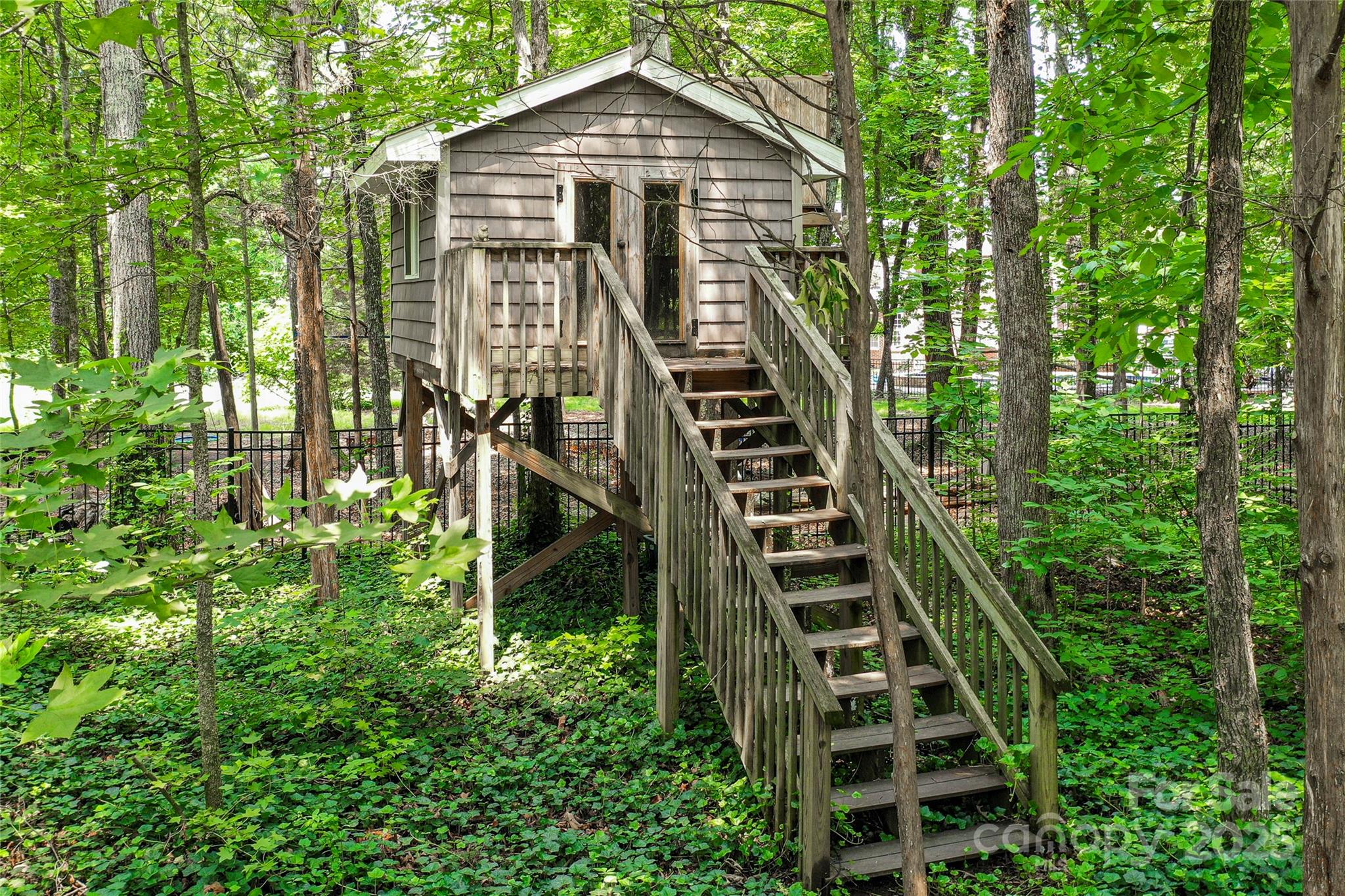 Wyndham Hall - Residential