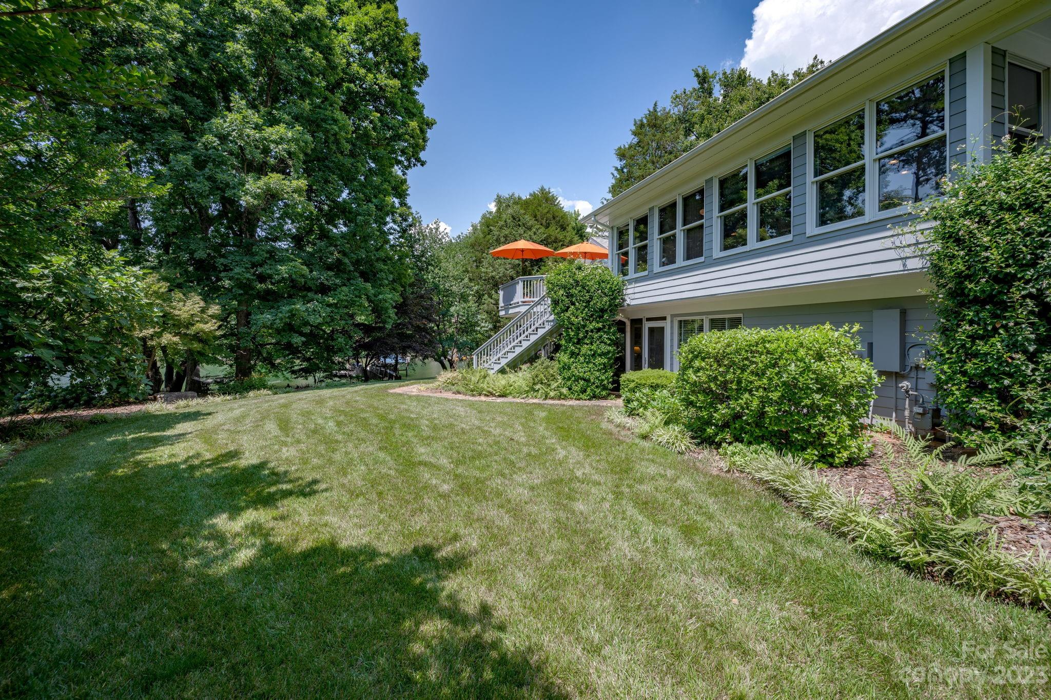 Yachtman Shores - Residential