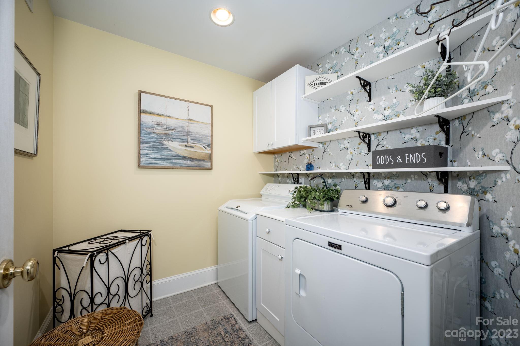 Yachtman Shores - Residential