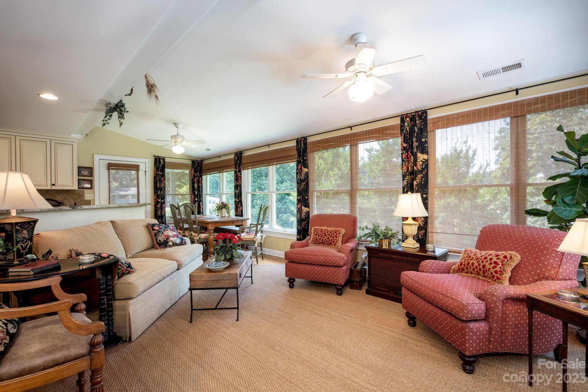 Yachtman Shores - Residential