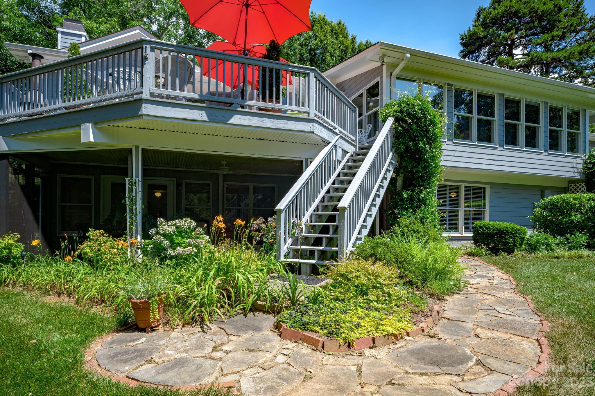 Yachtman Shores - Residential