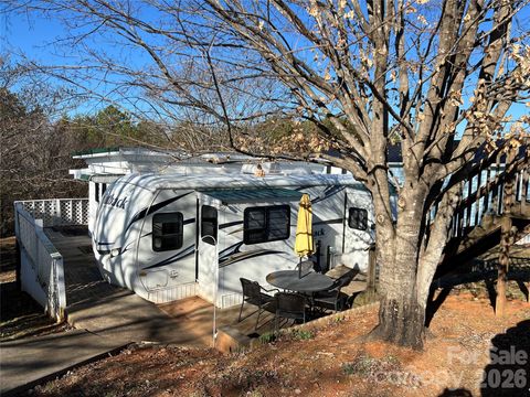 Photo of 322 Mount View Lane, New London, NC 28127 (MLS # 4381016)