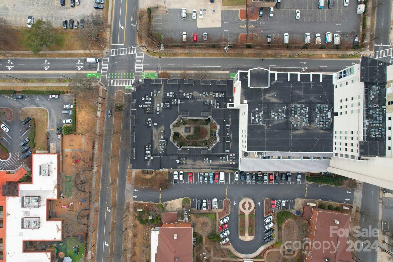 Court 6 - Residential