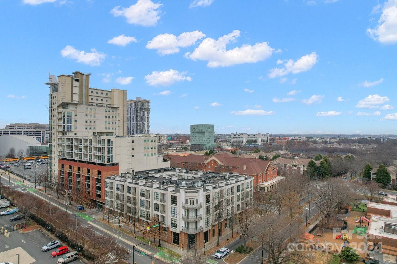 Court 6 - Residential