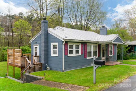 Photo for 18 Wellington Drive