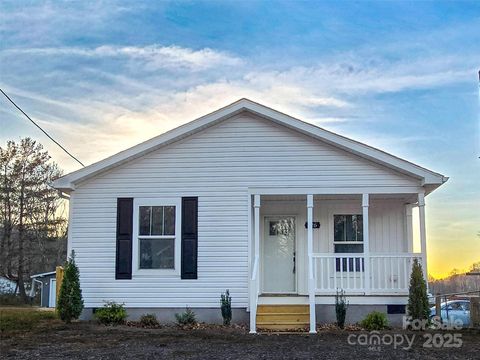 126 Fountain Way Swannanoa NC 28778