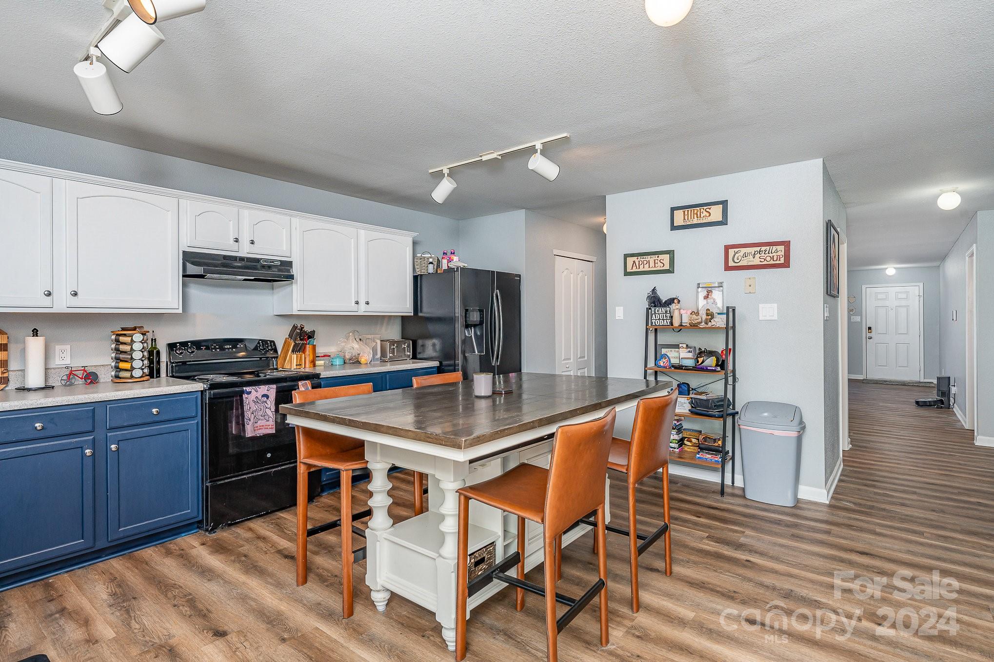 Herons Pond - Residential