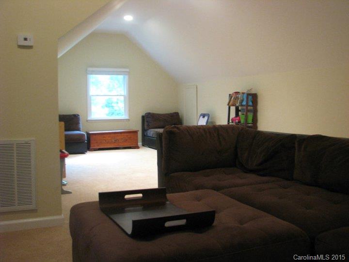 Linden Oaks - Residential Lease