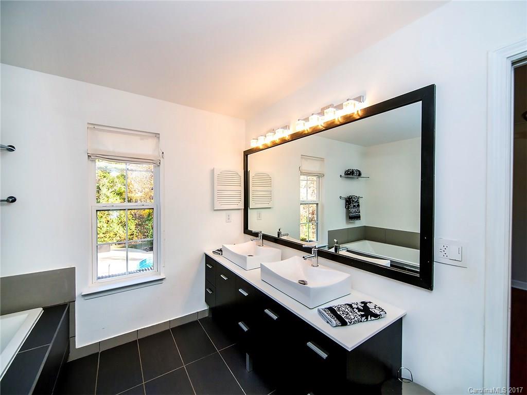 Matthews Commons - Residential