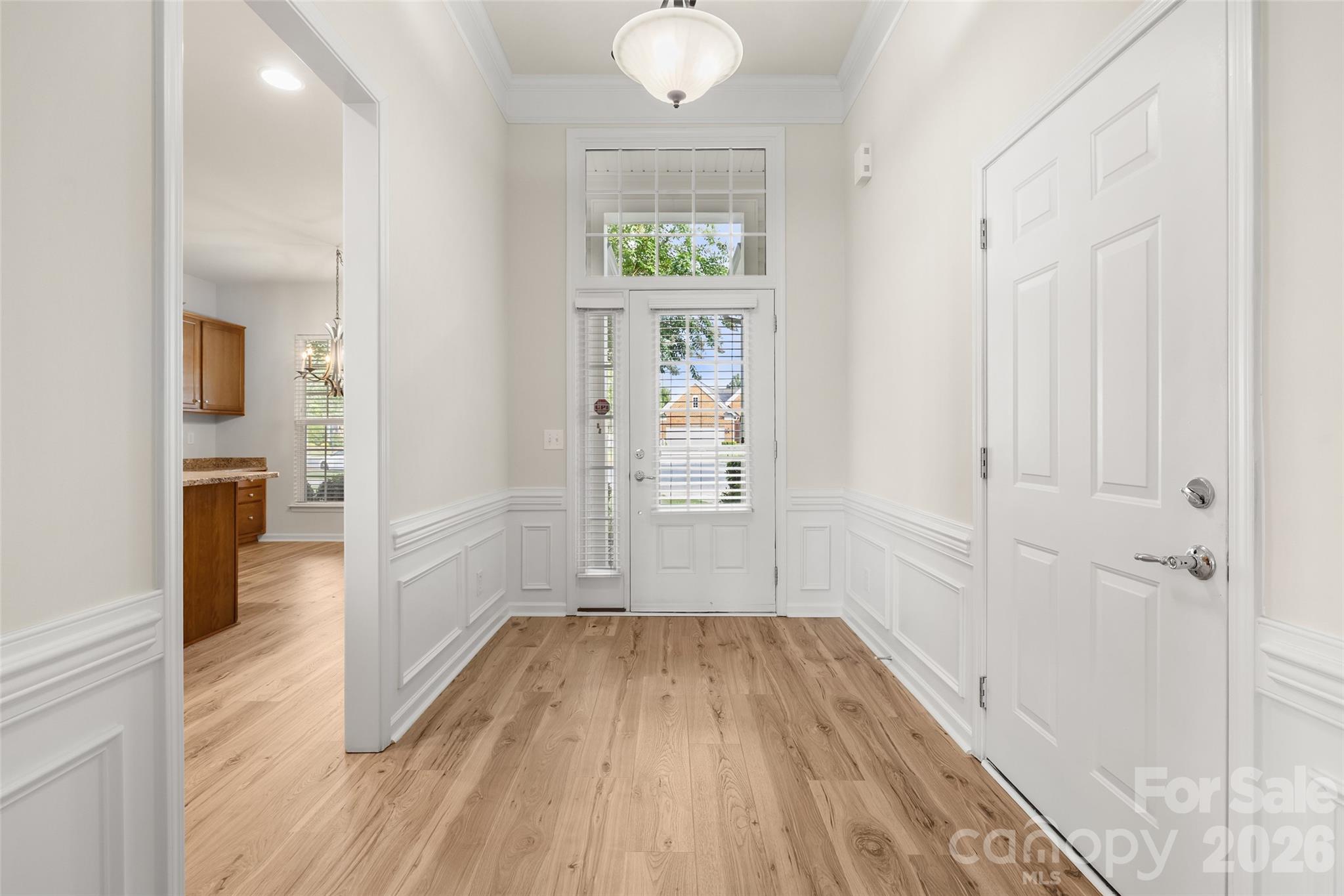 3030 Voyageurs Way
