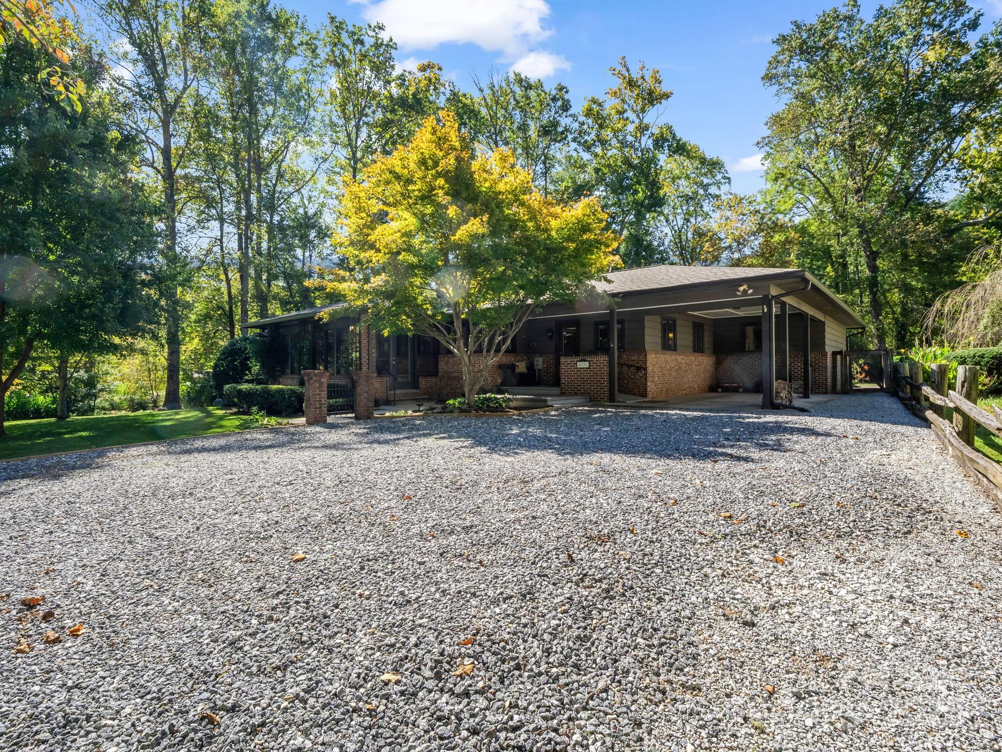821 Warrior Drive