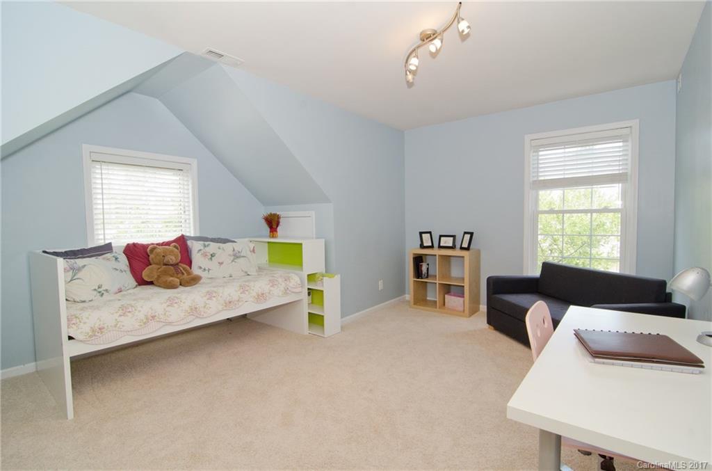 Autumn Cove At Lake Wylie - Residential